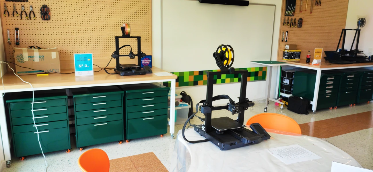 Makerspaces RET5